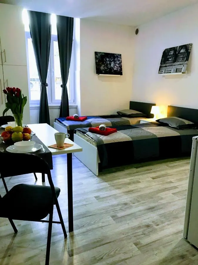 Zpula Center Apartments And Rooms Guest house