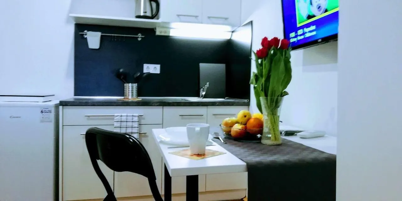 Zpula Center Apartments And Rooms